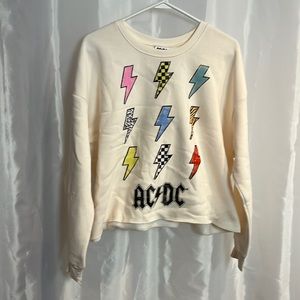 Women’s AC DC sweatshirt. 2043